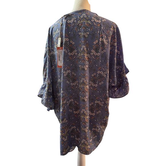 Max Studio Women Plus Size 2X Top Blouse floral Short Sleeve Blue Button NWT - Picture 7 of 8